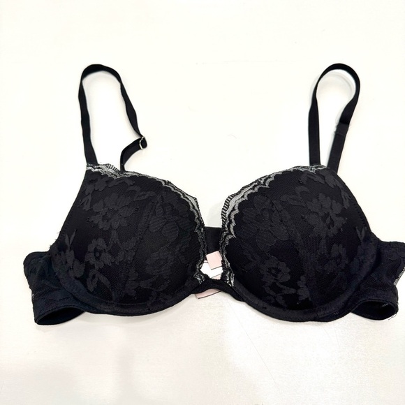 Victoria’s Secret black lace bra size 32B - Picture 1 of 7